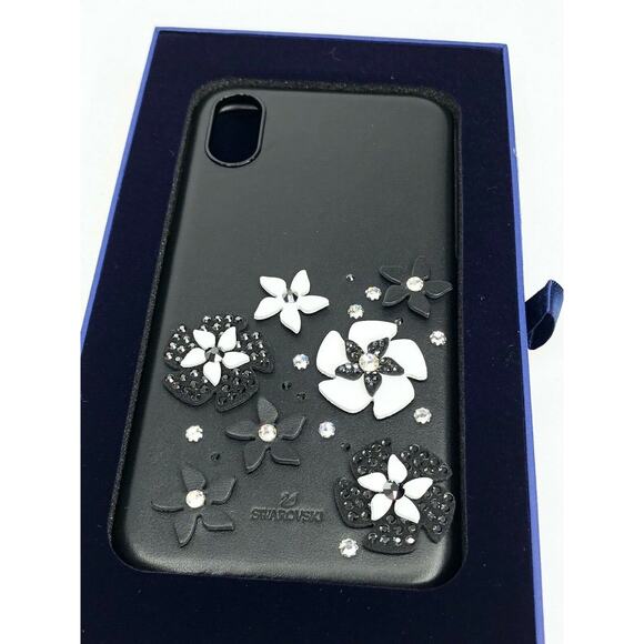 Swarovski Mazy iPhone X / XS Black Case - Picture 5 of 11